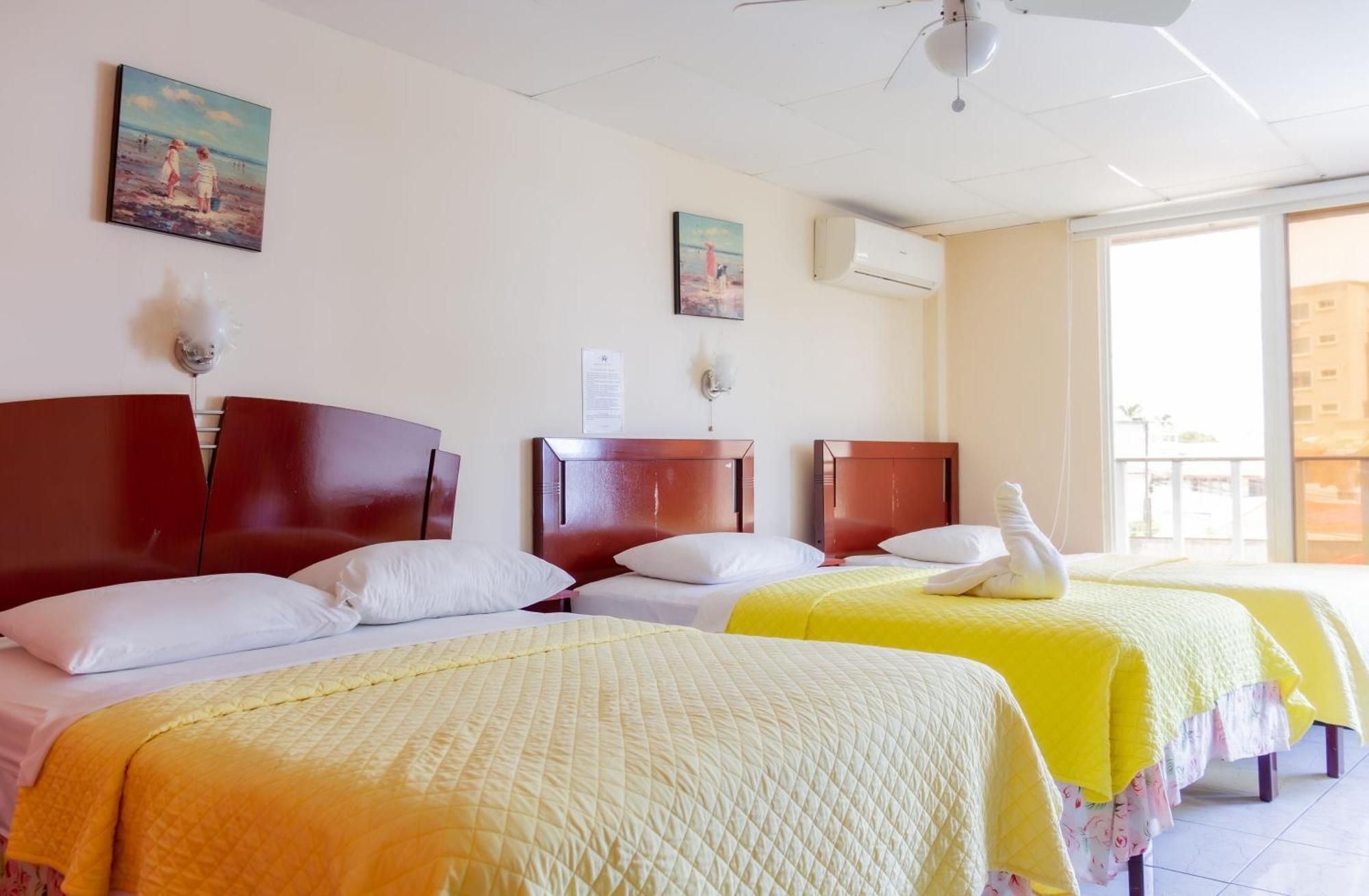 Hostal Antares Manta Eksteriør bilde